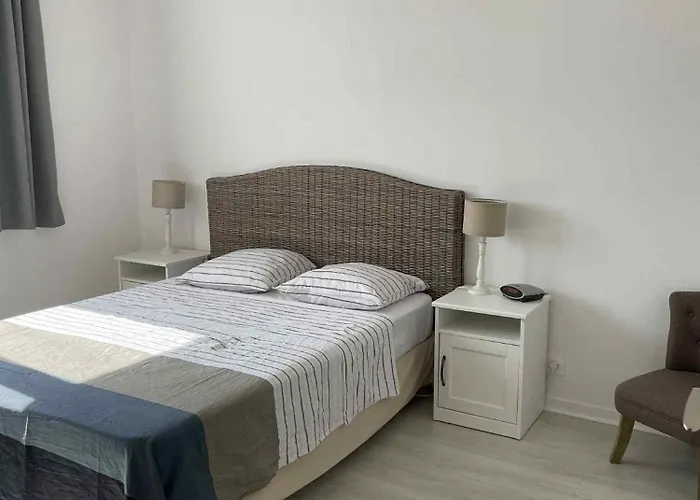 Belle Maison Quartier Calme Proche Plage Mer